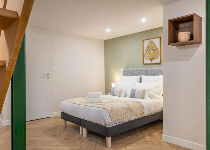 Hera - Palace - N2 * Tours